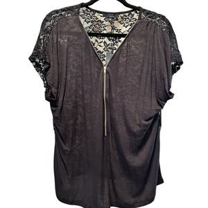 NWT Iris LA Plus Size Black Cap Sleeve Half Zip with Lace Back Blouse - Size 3XL